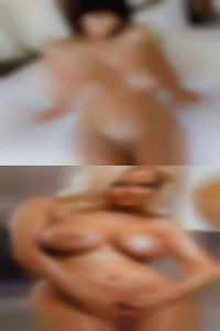 I miss the deep kiss sexy from right woman.