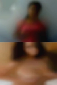 Tell us naked girls with a bit cute feet about yourselves.